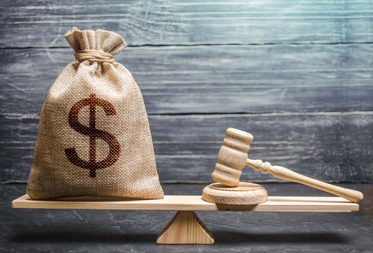 Forced-Unpaid-Leave-for-Refusing-to-Comply-with-Mandatory-Vaccination-Policy-is-Not-a-Constructive-Dismissal
